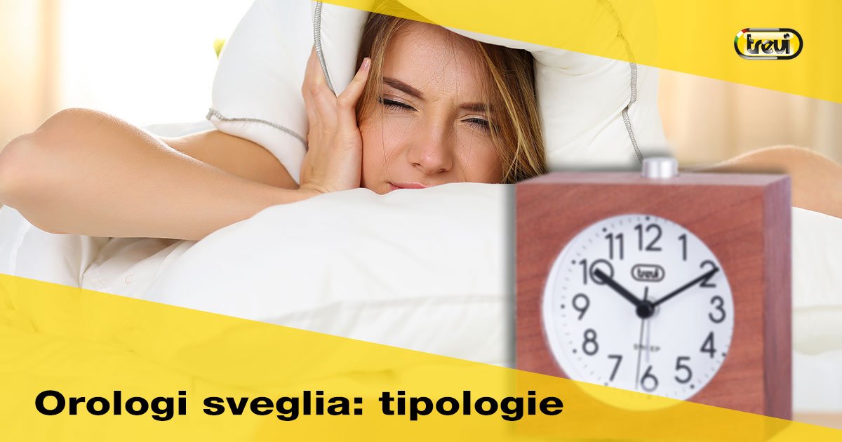 Tipologie di orologi sveglia: donna sotto le coperte assonnata