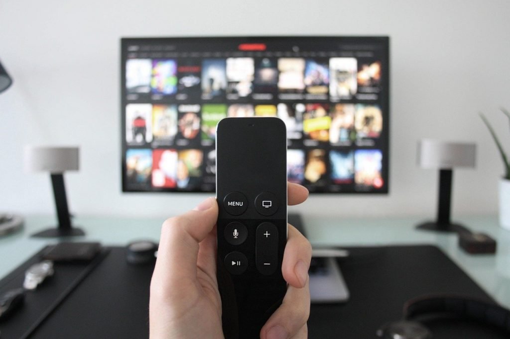 Switch Off nuovo TV o decoder, cosa scegliere? Trevi